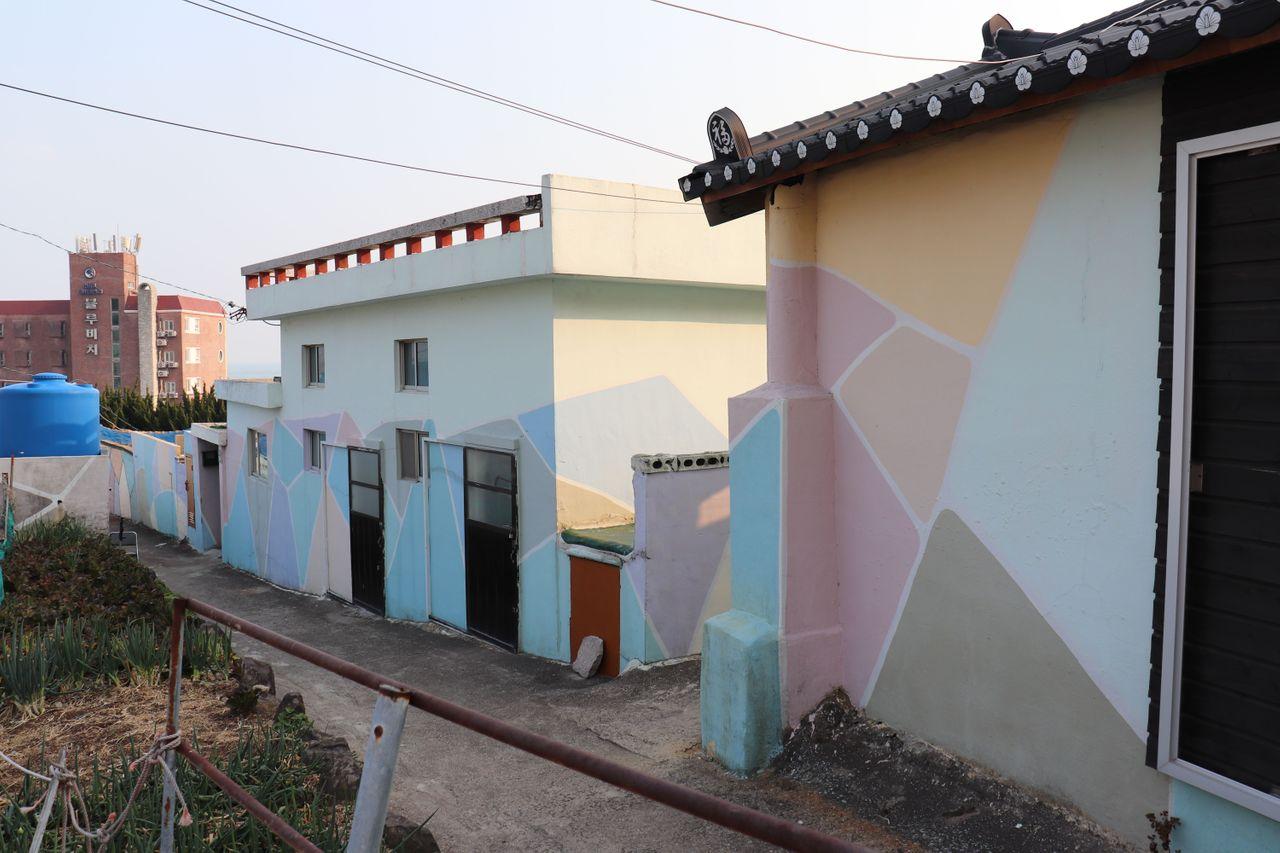 釜山青沙浦 青沙浦交通方式 雙胞胎 紅白燈塔